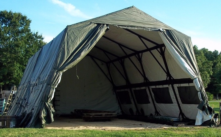 LIGHTWEIGHT MAINTENANCE TENT (LME 24′ X 32′)